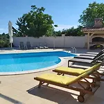 Arton Mit Beheiztem Pool- In Istrien By Interhome Dom wakacyjny Žminj