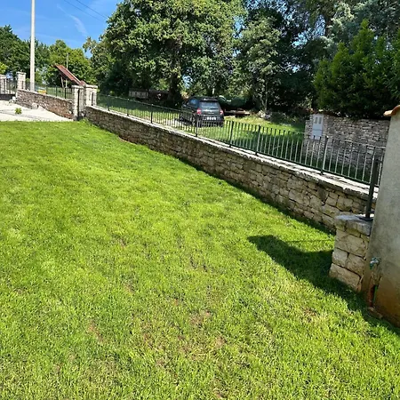 Hébergement de vacances Arton Mit Beheiztem Pool- In Istrien By Interhome *